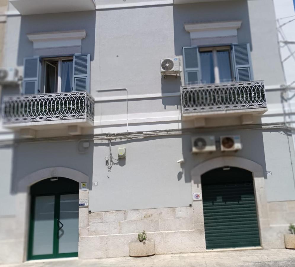 B&B La Reggia Del Sol Trani Eksteriør bilde