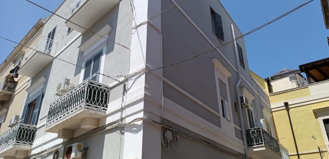 B&B La Reggia Del Sol Trani Eksteriør bilde